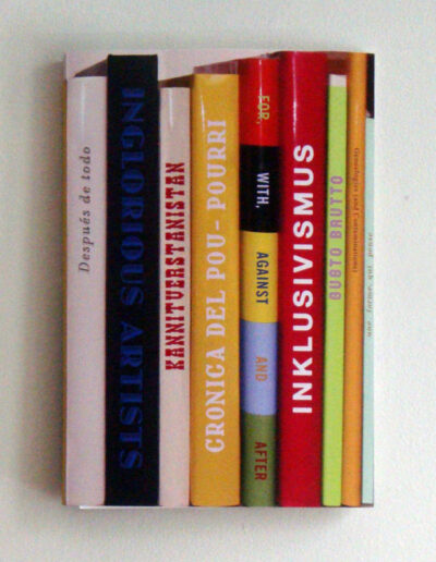 Encylopaedic Incompleteness . 30 x 21,1 x 2,5 . Digitaldruck und Siebdruck