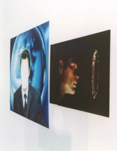 Grand Guignol . 2001 . 3 Teile . 62 x 81 x 50 cm . Öl auf Aluminium