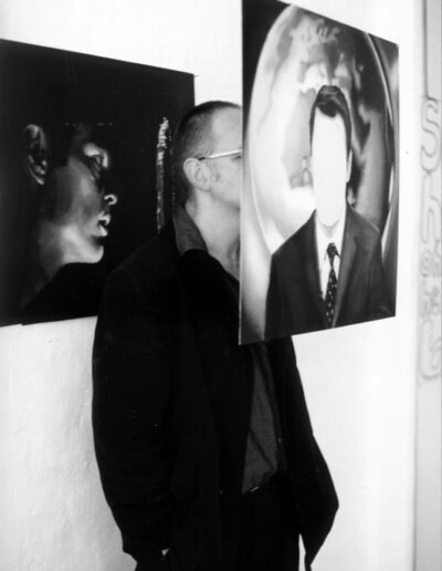 Grand Guignol . 2001 . 3 Teile . 62 x 81 x 50 cm . Öl auf Aluminium